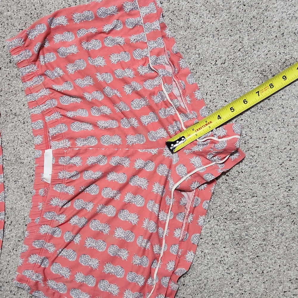 Anthropologie Coral Pineapple Short Sleeve/Shorts PJ Set in Size Large - Picture 9 of 14